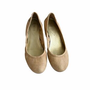 Guess Women's Beige Loafers